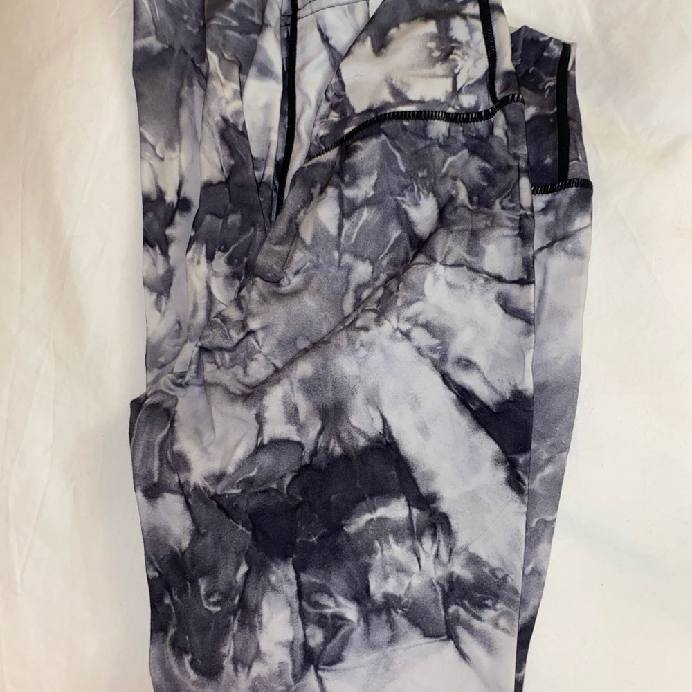 BALANCE ATHLETICA AURA LEGGINGS